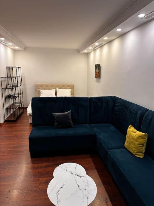Studio In Bllok Tirana Kültér fotó